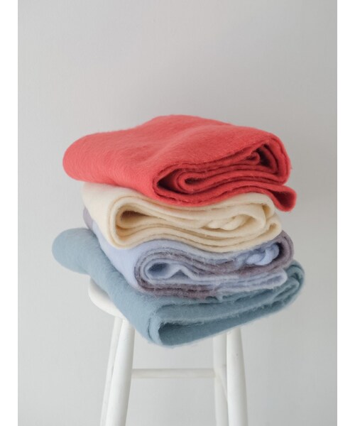 Ungrid（アングリッド）の「起毛大判ニットマフラー（マフラー・レディース・レッド/イエロー/ブルー/ミックス/アイボリー・F）」の16枚目の写真