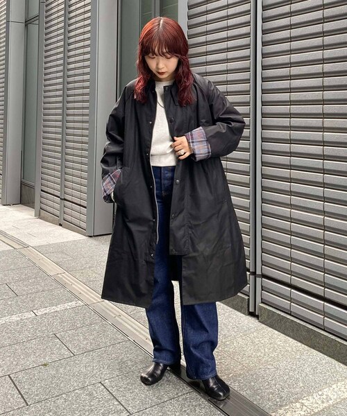 URBAN RESEARCH(アーバンリサーチ)の「Barbour MODIFIED EXMOOR WAX COAT(テーラードジャケット・レディース・SAGE/BLACK・36/38)」の10枚目の写真
