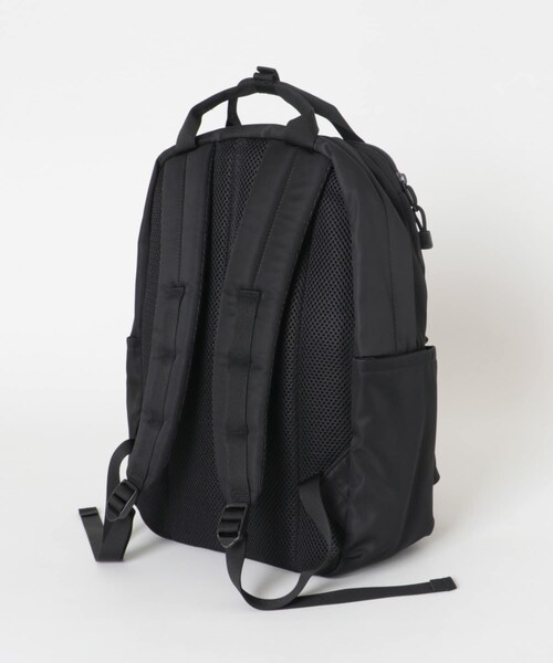 URBAN RESEARCH DOORS(アーバンリサーチドアーズ)の「DANTON PEUPLIERS 17(バックパック/リュック・レディース・BLACK/DK.BEIGE・one)」の7枚目の写真