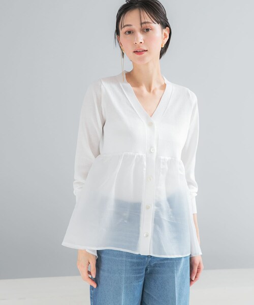 URBAN RESEARCH ROSSO（アーバンリサーチロッソ）の「『WEB限定』ドッキングペプラムカーディガン（ニット/セーター・レディース・SAX/BLACK/MUSCAT/WHITE・Free）」の7枚目の写真
