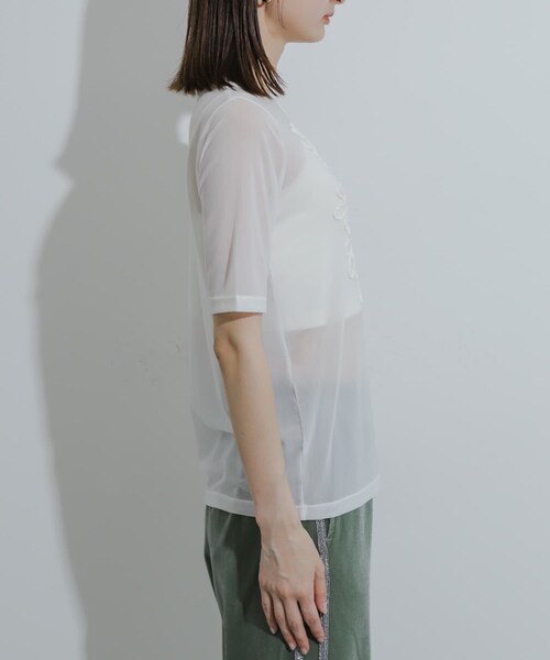 SENSE OF PLACE by URBAN RESEARCH（センスオブプレイスバイアーバンリサーチ）の「コードシシュウカットトップ（Tシャツ/カットソー・レディース・CHARCOAL/IVORY/BROWN・one）」の9枚目の写真