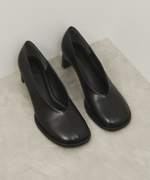 ADAM ET ROPE'（アダムエロペ）の「ラウンドトゥパンプス（パンプス・レディース・ブラック/ベージュ・23.0/23.5/24.0/24.5）」の10枚目の写真