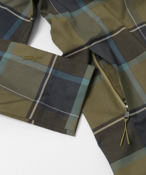 THE GOODLAND MARKET（ザグッドランドマーケット）の「AIGLE　透湿防水 チェックパターンロングジャケット（テーラードジャケット・レディース・TERRA・34/36/38）」の9枚目の写真