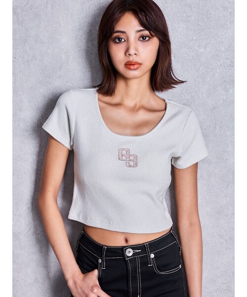 GYDA(ジェイダ)の「GGロゴラインストーンラメテレコハーフスリーブトップス(Tシャツ/カットソー・レディース・オフホワイト/ブラック/ピンク・F)」の2枚目の写真