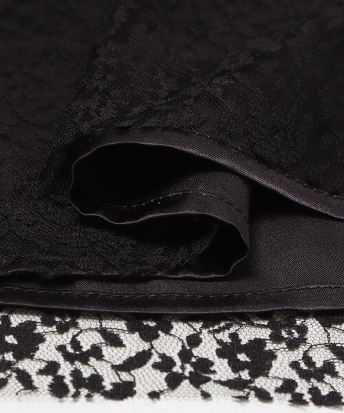 URBAN RESEARCH ROSSO（アーバンリサーチロッソ）の「フレアスリーブレースブラウス（シャツ/ブラウス・レディース・WHITE/SAX/BLACK・Free）」の21枚目の写真