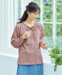 nissen | 大きいサイズ　顔周りがスッキリ見えるシャーリング使いトップス(Tシャツ/カットソー)