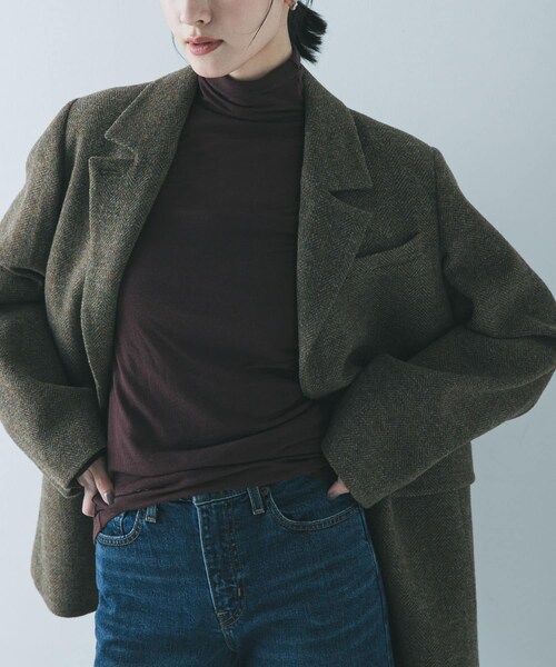 URBAN RESEARCH（アーバンリサーチ）の「カシミヤシルクタートルカットソー（Tシャツ/カットソー・レディース・BLACK/BORDER/BORDEAUX/OFF LAME・Free）」の4枚目の写真