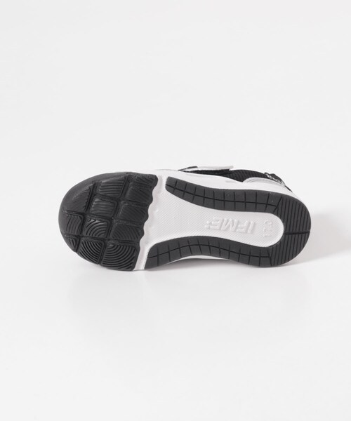 URBAN RESEARCH DOORS（アーバンリサーチドアーズ）の「IFME　K キネティックベルトシューズ(KIDS)（シューズ小物/雑貨・キッズ・WHITE/BLACK・17/18/19）」の12枚目の写真
