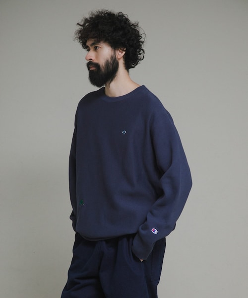 URBAN RESEARCH（アーバンリサーチ）の「『別注』LOWERCASE×Champion　LCリバースウィーブbyFACEOKA（スウェット・メンズ・レッド/シルバー/ブラック/ダークネイビー/オフブラック・M/L/XL/XXL）」の3枚目の写真