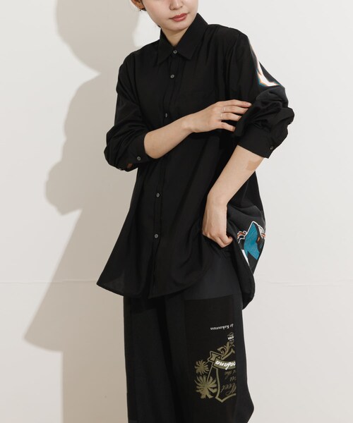THE GOODLAND MARKET(ザグッドランドマーケット)の「SREU Patch Work Shirt(シャツ/ブラウス・レディース・WHITE2/WHITE1/BLACK1/BLACK2・L/M)」の3枚目の写真