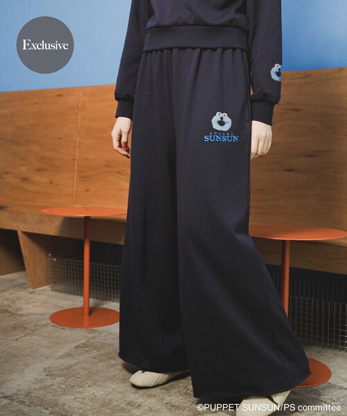 SENSE OF PLACE by URBAN RESEARCH（センスオブプレイスバイアーバンリサーチ）の「『ユニセックス』『別注』SUNSUN×SENSE OF PLACE　スウェットパンツ（スウェットパンツ・レディース・L.GRAY/NAVY・M/L）」の3枚目の写真