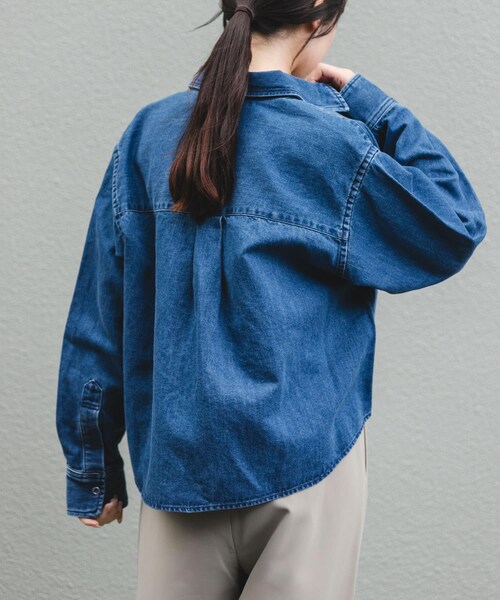 URBAN RESEARCH DOORS(アーバンリサーチドアーズ)の「FORK&SPOON ペーパーブレンドデニムシャツ(シャツ/ブラウス・レディース・BLUE/BLACK・1)」の16枚目の写真
