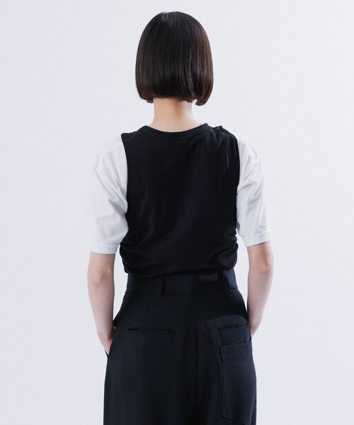 ADAM ET ROPE'(アダムエロペ)の「NO-SLEEVE KNOT DEZIGN TOPS(タンクトップ・レディース・ブラック/ライトグレー/レッド・38/40)」の11枚目の写真