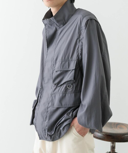ITEMS URBANRESEARCH（アイテムズ アーバンリサーチ）の「『セットアップ対応』スーパーライトナイロン2wayブルゾン（ブルゾン・メンズ・BLK/CHA・M/L）」の3枚目の写真