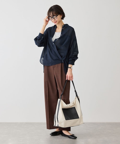 ROPE' PICNIC(ロペピクニック)の「お着軽シャツシリーズ 無地・ストライプ 2WAYシアーブラウス/接触冷感・通気性(シャツ/ブラウス・レディース・ホワイト/ネイビー/ブルー/ブルー系/ピンク/イエロー/ラベンダー/ダークブラウン/サックス/オレンジ・F)」の18枚目の写真