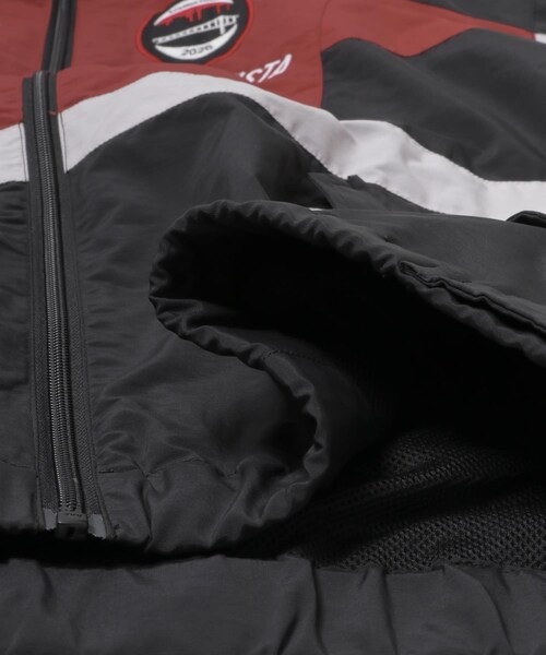 URBAN RESEARCH(アーバンリサーチ)の「LOTTO BUENA VISTA TRACK JACKET(テーラードジャケット・メンズ・Black/Bordeaux・M/L/XL)」の10枚目の写真