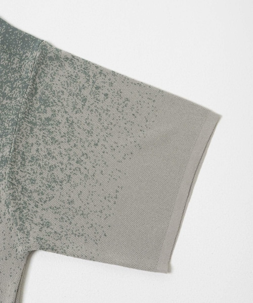 SENSE OF PLACE by URBAN RESEARCH（センスオブプレイスバイアーバンリサーチ）の「『洗濯可』エクストラルーズスプラッシュニットTシャツ（ニット/セーター・メンズ・BLK×CHA/BRN×BEG/MNT×GRY・M/L）」の10枚目の写真