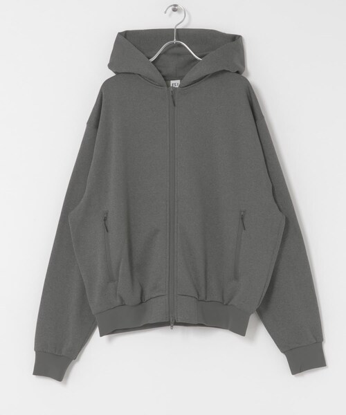 URBAN RESEARCH（アーバンリサーチ）の「ES.1　Power Stretch Hoodie（パーカー・メンズ・gray/black・M/L/XL）」の17枚目の写真