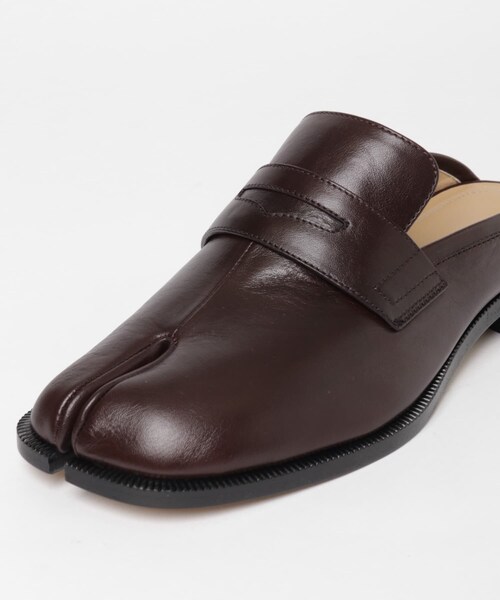 URBAN RESEARCH(アーバンリサーチ)の「Maison Margiela TABI LOAFER MULE(ローファー・メンズ・T5079・40/41/42)」の7枚目の写真