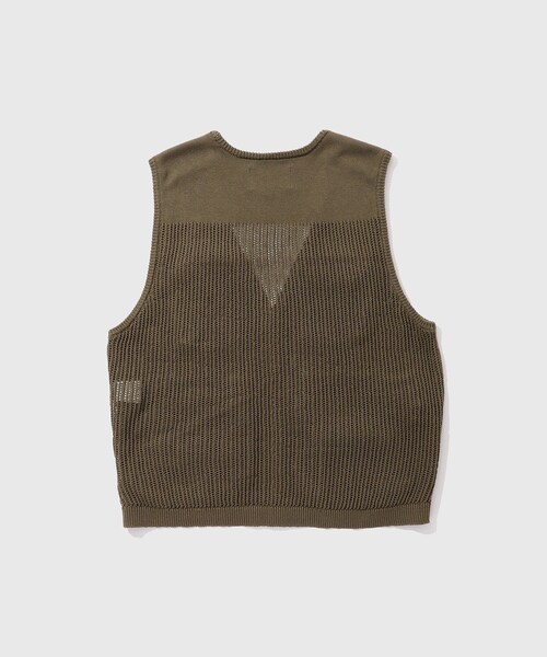 ADAM ET ROPE'（アダムエロペ）の「【YESEYESEE/イエスアイシー】KNITTED UTILITY VEST（ベスト・メンズ・ブラック/カーキ・L/M）」の15枚目の写真