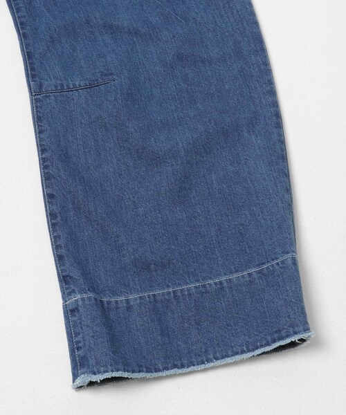 THE GOODLAND MARKET(ザグッドランドマーケット)の「cwtch ORGANIC DENIM WIDEPANTS V(デニムパンツ・レディース・V WASH・1/2)」の6枚目の写真