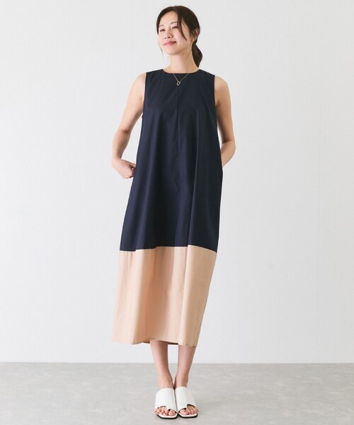 Jayro（ジャイロ）の「バイカラーノースリーブワンピース（ワンピース・レディース・ブラック/ネイビー/ピンク・F）」の2枚目の写真
