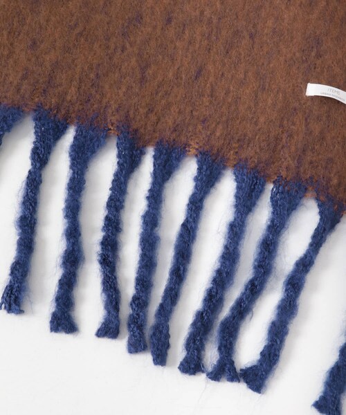 ITEMS URBANRESEARCH（アイテムズ アーバンリサーチ）の「ソフトブークレストール（マフラー・レディース・GRY/BRN/MNT・-）」の19枚目の写真