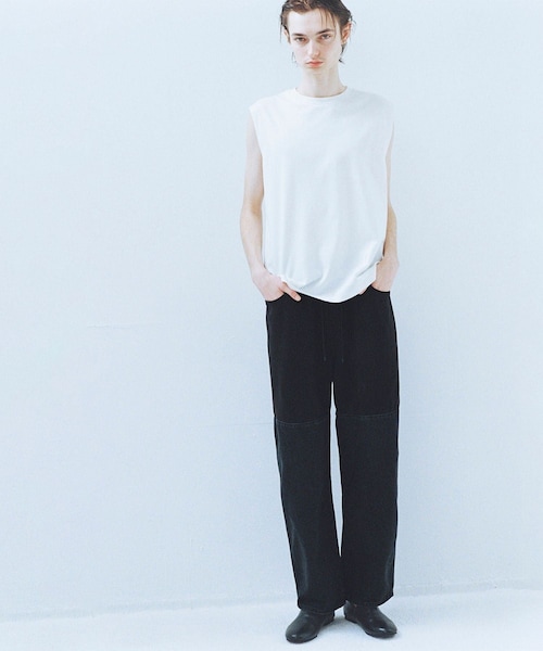 ADAM ET ROPE'(アダムエロペ)の「【公式サイト限定】【AMOMENTO for ADAM ET ROPE'】 別注DRAWSTRING DENIM PANTS(デニムパンツ・メンズ・ブラック/チャコール/ベージュ/ブルー系・L/M)」の5枚目の写真