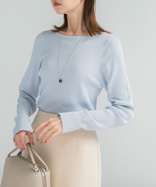 URBAN RESEARCH ROSSO（アーバンリサーチロッソ）の「シルク混スリットスリーブリブニット（ニット/セーター・レディース・OFF WHITE/SAX/YELLOW/NAVY・Free）」の2枚目の写真