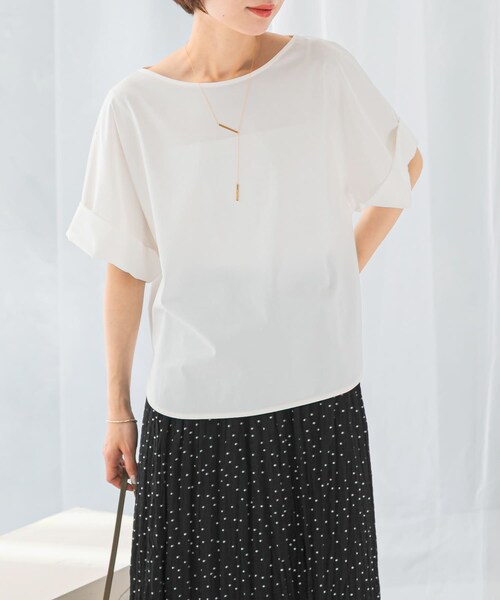 URBAN RESEARCH ROSSO（アーバンリサーチロッソ）の「UVカットデザインスリーブプルオーバー（Tシャツ/カットソー・レディース・OFF WHITE/MOCHA/YELLOW/NAVY・FREE）」の9枚目の写真