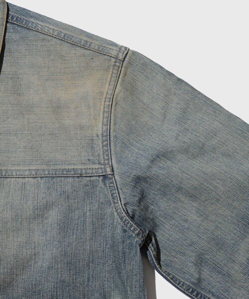 ADAM ET ROPE'(アダムエロペ)の「【SUGARHILL/シュガーヒル】FADED MODERN DENIM JACKET(デニムジャケット・メンズ・ブルー系・2/3)」の6枚目の写真