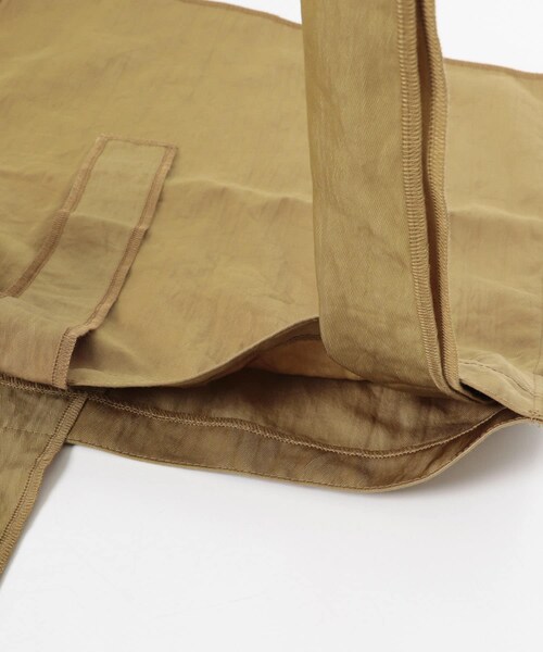 URBAN RESEARCH（アーバンリサーチ）の「『一部別注カラー』ITTI　MARY INSIDE OUT TOTE- L（トートバッグ・レディース・BLACK/RED/別注CURRY・-）」の21枚目の写真