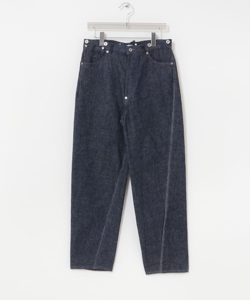 URBAN RESEARCH(アーバンリサーチ)の「NICENESS SHARKY / シャーキー(デニムパンツ・メンズ・INDIGO・M/L)」の1枚目の写真