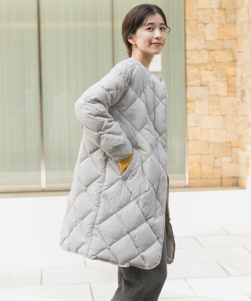 URBAN RESEARCH DOORS（アーバンリサーチドアーズ）の「ライトダウンキルトロングコート（テーラードジャケット・レディース・L.GREGE/KHAKI/NAVY・M）」の9枚目の写真