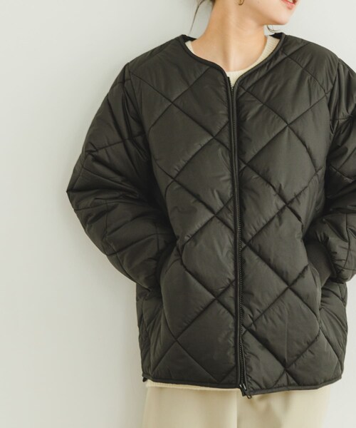 ITEMS URBANRESEARCH(アイテムズ アーバンリサーチ)の「中綿キルトノーカラージャケット(その他アウター・レディース・CHA/L.BEIGE/BEG/BLK・FREE)」の7枚目の写真