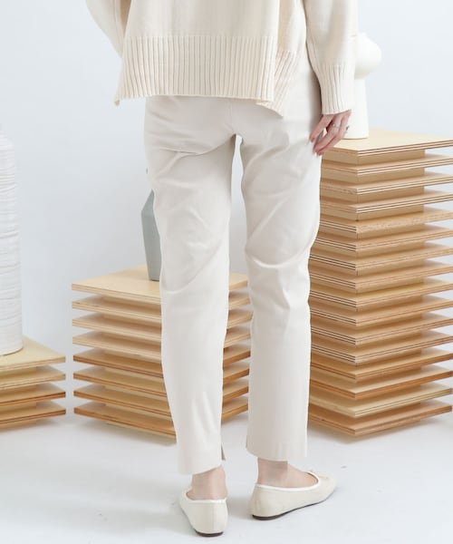 SENSE OF PLACE by URBAN RESEARCH(センスオブプレイスバイアーバンリサーチ)の「ストレッチスリムテーパードパンツ(その他パンツ・レディース・L.KHAKI/IVORY/BLACK/BURGUNDY・XS/S/M/L)」の8枚目の写真