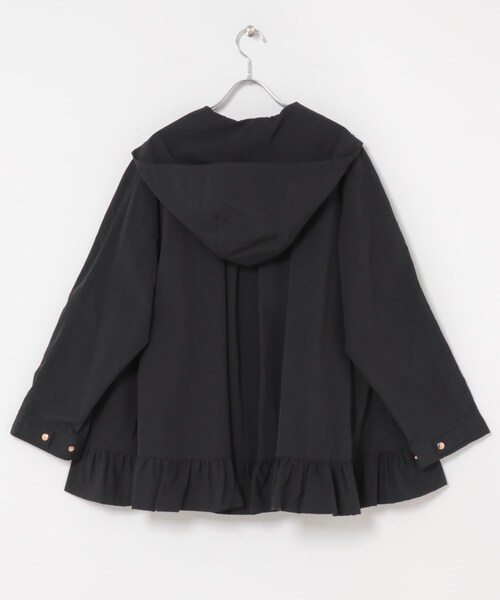 URBAN RESEARCH ROSSO（アーバンリサーチロッソ）の「Mewl　フリルマウンテンパーカー（マウンテンパーカー・レディース・BEIGE/BLACK・Free）」の8枚目の写真