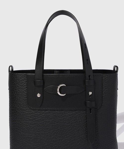 ADAM ET ROPE'(アダムエロペ)の「【Maison Margiela/メゾン マルジェラ】SHOPPING VERTICAL MINI(ショルダーバッグ・メンズ・ブラック・F)」の4枚目の写真