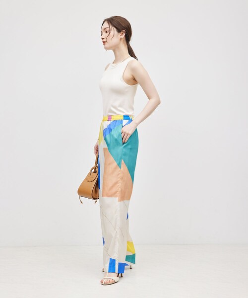 ROPE'（ロペ）の「コットンシルク丸胴フライスカップ付きアメスリタンクトップ（タンクトップ・レディース・ブラック/オフホワイト/ワイン・F）」の15枚目の写真