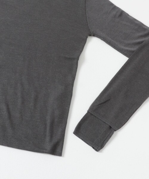 URBAN RESEARCH(アーバンリサーチ)の「ATON CIRCULER RIB CREW LAYERED(ニット/セーター・レディース・PINK/CHA GRAY・2)」の8枚目の写真
