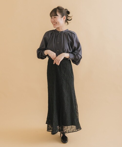 URBAN RESEARCH ROSSO（アーバンリサーチロッソ）の「ランダムタックセミシアーブラウス（シャツ/ブラウス・レディース・off/light pink/charcoal・FREE）」の17枚目の写真