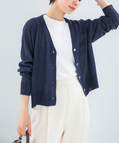 URBAN RESEARCH ROSSO（アーバンリサーチロッソ）の「リネン混セミシアーカーディガン（カーディガン/ボレロ・レディース・PEACH/NAVY/L.GRAY・Free）」の11枚目の写真