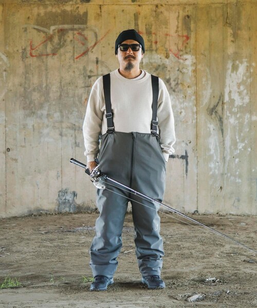 URBAN RESEARCH(アーバンリサーチ)の「ELECTRIC EX WATER REPELLENT BIB PT(つなぎ/オールインワン・メンズ・BLACK/CHARCOAL・L/XL)」の3枚目の写真