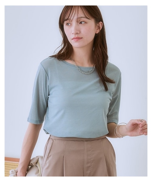 nissen（ニッセン）の「スラブシアー5分袖コンパクトTシャツ＜大きいサイズ有＞（Tシャツ/カットソー・レディース・オフホワイト/ライトベージュ/モカ/ダスティブルー/黒・S/M/L/LL/3L/4L/5L/6L/8L/10L）」の5枚目の写真