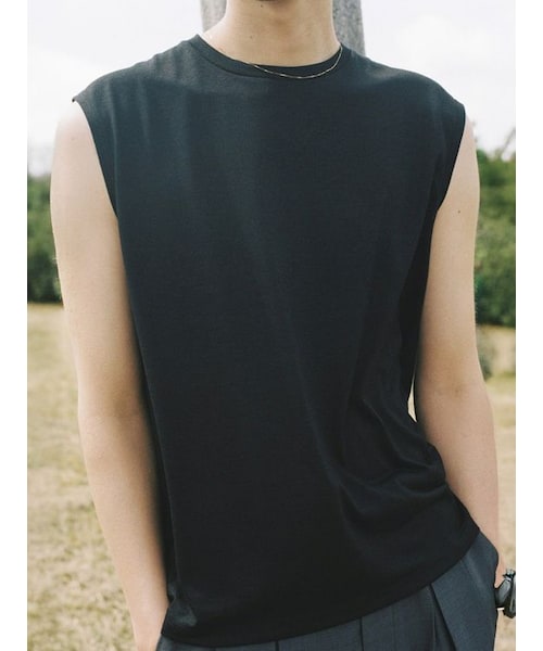 LIDNM(リドム)の「MERINO WOOL SLEEVELESS TEE(タンクトップ・メンズ・ブラック/グレー・S/M/L)」の4枚目の写真