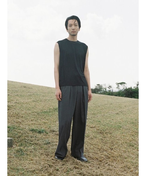 LIDNM(リドム)の「MERINO WOOL SLEEVELESS TEE(タンクトップ・メンズ・ブラック/グレー・S/M/L)」の6枚目の写真