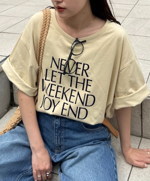 CIAOPANIC TYPY（チャオパニックティピー）の「フロッキーロゴプリント半袖オーバーTee（Tシャツ/カットソー・レディース・ブラウン/チャコールグレー/オフホワイト/ベージュ・ONE）」の4枚目の写真