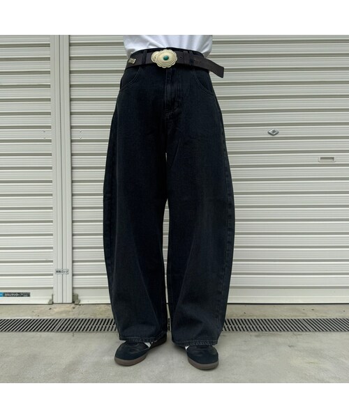 copine（コピン）の「カーブデニムパンツ(ブラック)（デニムパンツ・レディース・ブラック・M）」の2枚目の写真