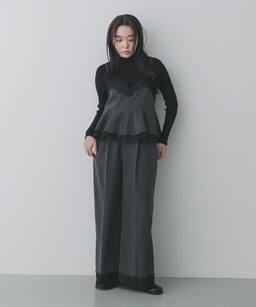 SENSE OF PLACE by URBAN RESEARCH（センスオブプレイスバイアーバンリサーチ）の「レースキャミオールインワン（つなぎ/オールインワン・レディース・CHARCOAL/CAMEL・S/M）」の5枚目の写真