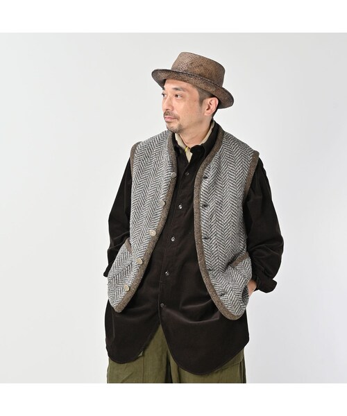 45R モンブランヘリンボンの908ベスト 45R（フォーティファイブアール）の「モンブラウンへリンボンの908